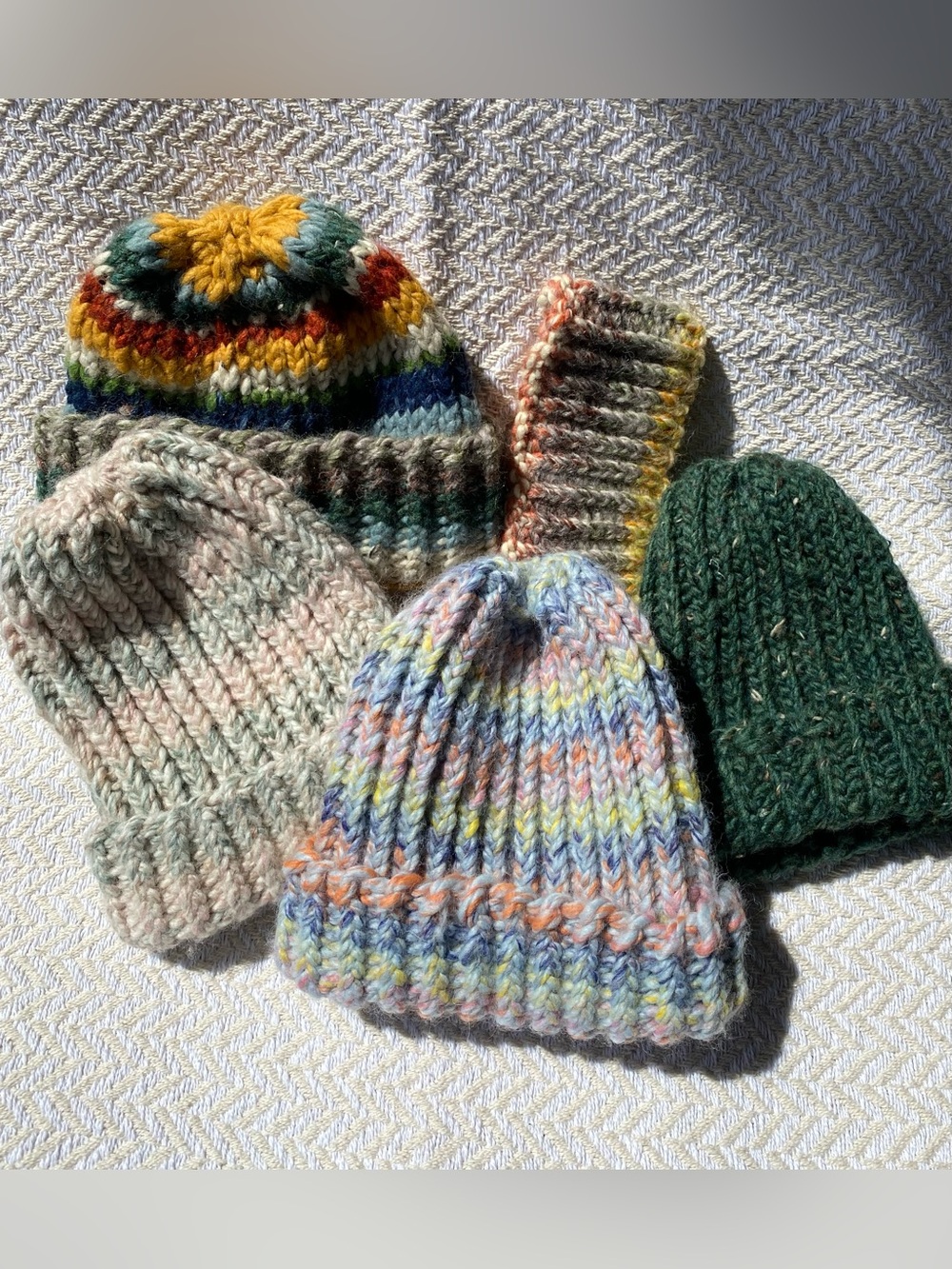 Chunky Green Hand Knit Cuffed Beanie - Picture 7 of 7